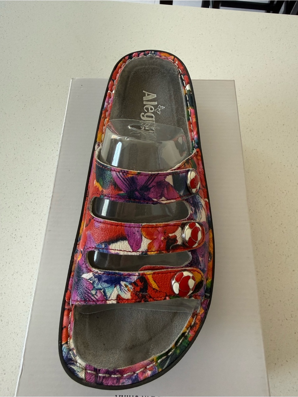 Alegria Fiona Three Band Sandals - Picture 4 of 11